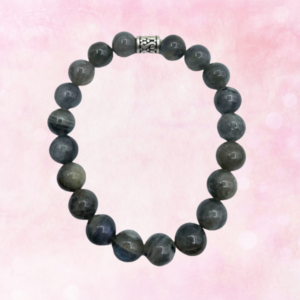 Labradorite Bracelet: Unleash Mystical Brilliance. Embrace the Magic of Labradorite for Inner Strength & Intuition. Discover its Wonders.